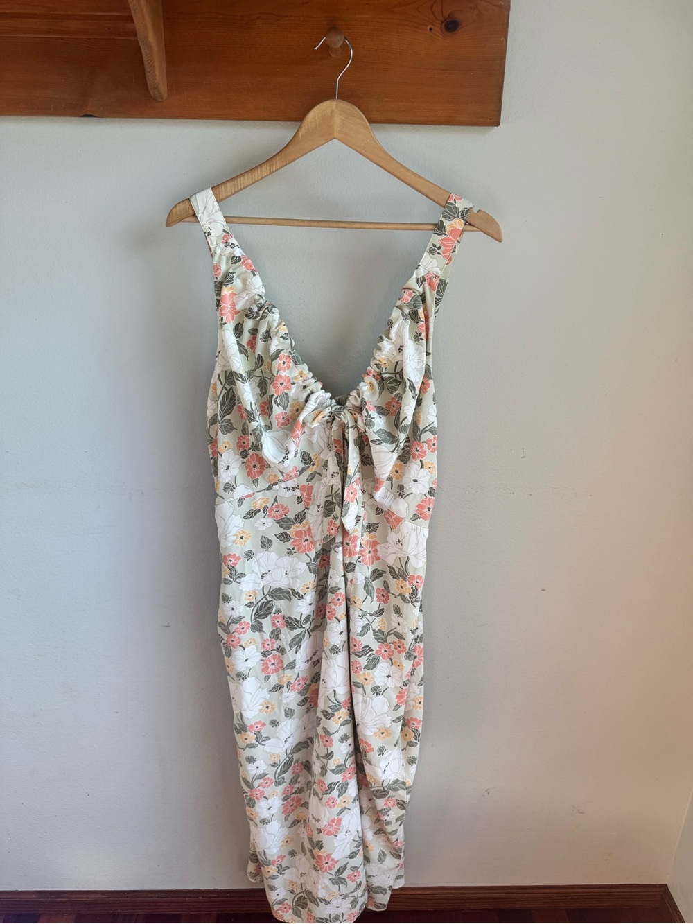 Abercrombie and Fitch midi dress